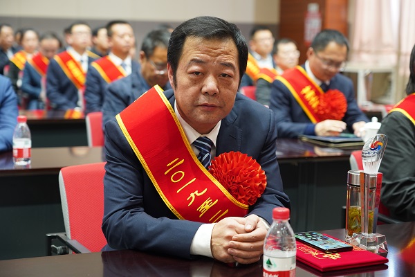 1622512607219034418.jpg 榜样陈剑.jpg